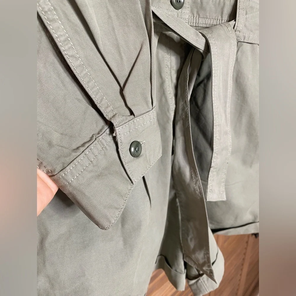J.Crew khaki foundry Chino short classic coveralls long sleeve romper size 6